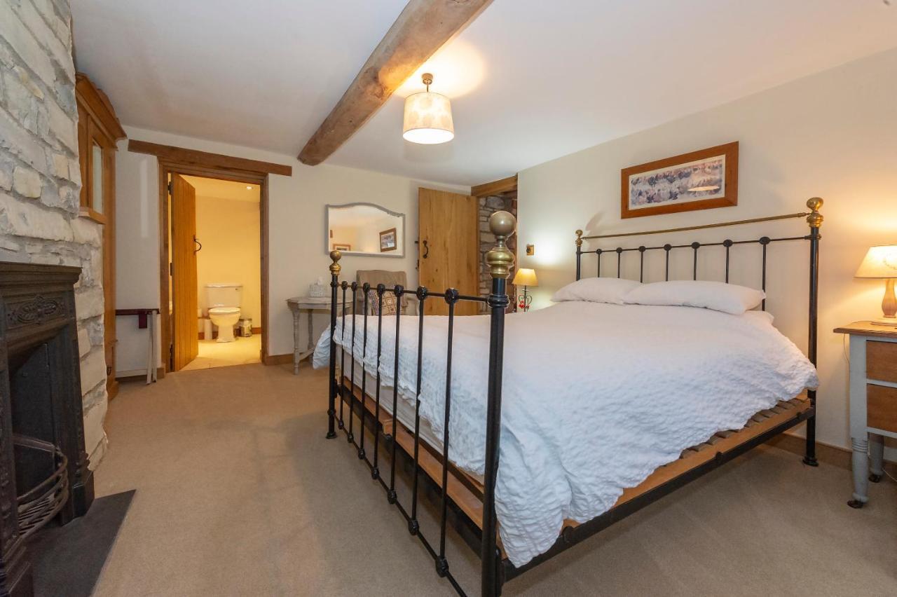Castle Farm Bed and Breakfast Wedmore Esterno foto
